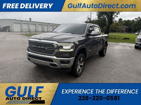 Used 2021 RAM 1500 Laramie AWD/4WD image 3