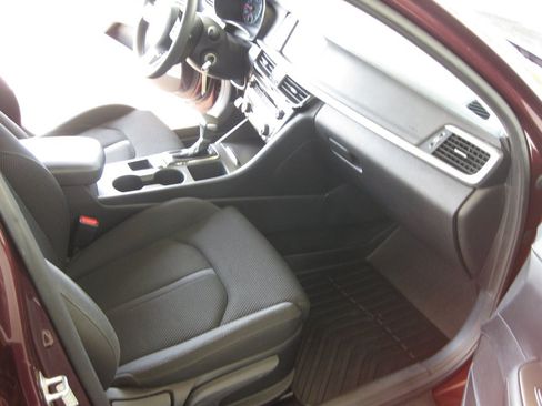 Used 2019 Kia Optima LX w/ LX 17" Wheel Package FWD image 33