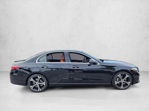 Used 2023 Mercedes-Benz C 300 Sedan image 2