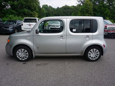 Used 2011 Nissan Cube 1.8 S w/ Interior Illumination Pkg FWD image 14