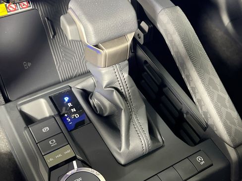 New 2026 Toyota 4Runner Limited image 25