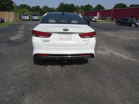 Used 2016 Kia Optima SX w/ Chrome Wheel Package FWD image 5