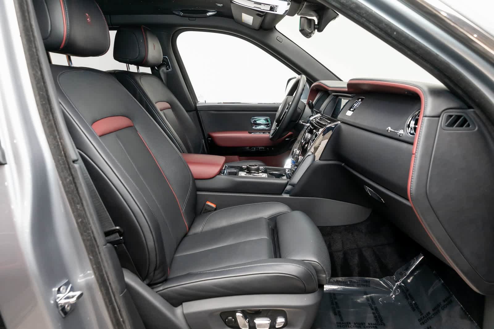 Certified 2022 Rolls-Royce Cullinan AWD/4WD image 50