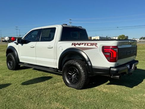 Used 2024 Ford F150 Raptor AWD/4WD image 3