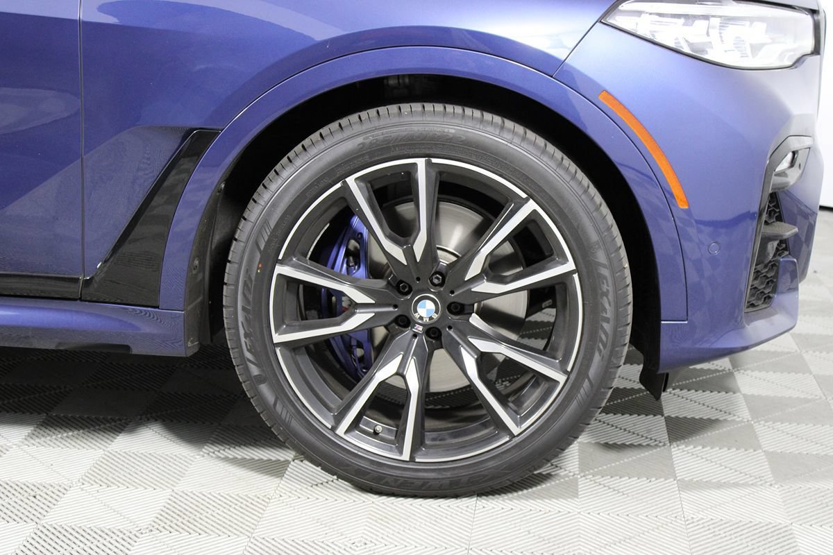 Used 2022 BMW X7 xDrive40i w/ M Sport Package AWD/4WD image 40