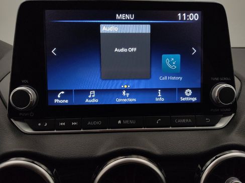 Used 2024 Nissan Sentra SV FWD image 25