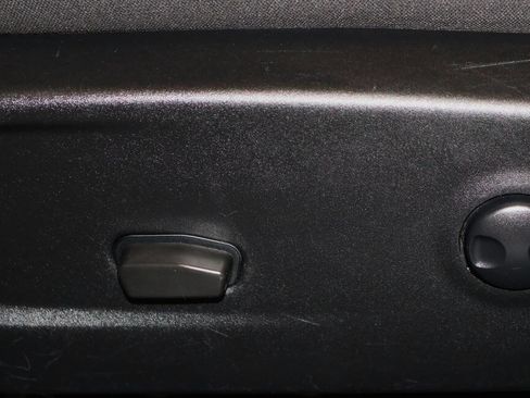 Used 2022 Dodge Challenger GT w/ Driver Convenience Group image 57