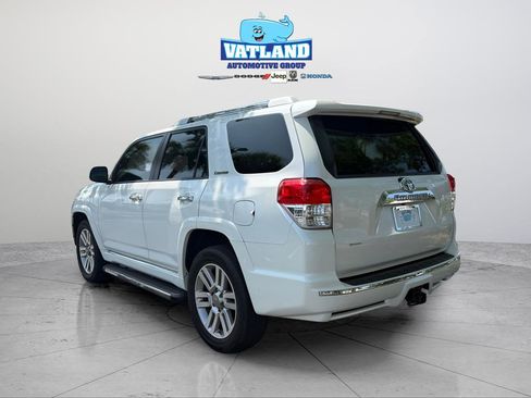 Used 2013 Toyota 4Runner Limited AWD/4WD image 3