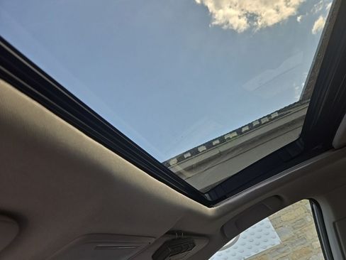 Used 2023 Honda Accord EX image 18