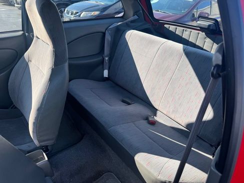 Used 1997 Geo Metro Hatchback FWD image 9