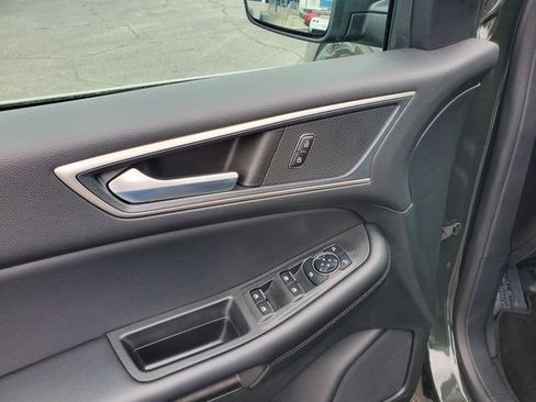 Certified 2023 Ford Edge SEL w/ Convenience Package AWD/4WD image 10