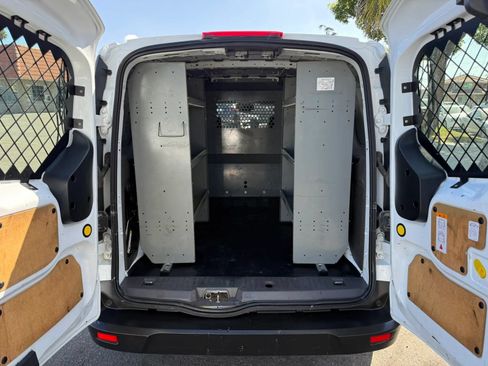Used 2019 Ford Transit Connect XLT FWD image 12