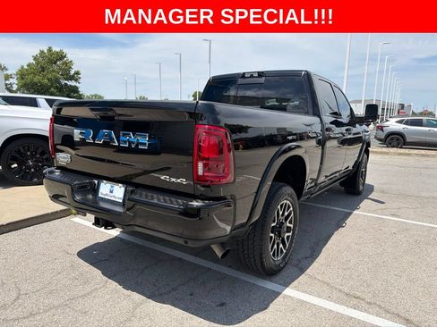 Used 2025 RAM 2500 Limited AWD/4WD image 11