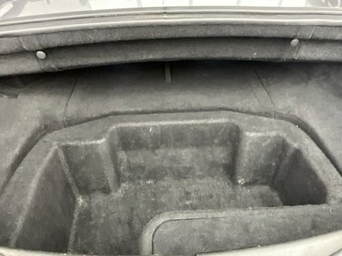 Used 2017 Jaguar F-TYPE Convertible image 16