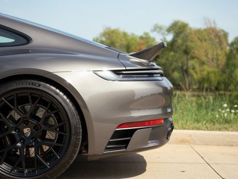 Used 2024 Porsche 911 Carrera 4S AWD/4WD image 34