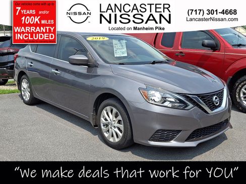 Used 2019 Nissan Sentra SV FWD image 1