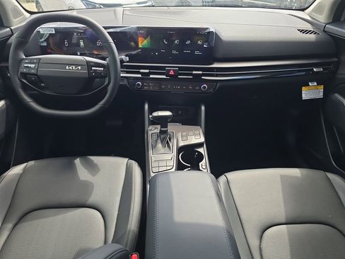New 2026 Kia Sportage EX image 13