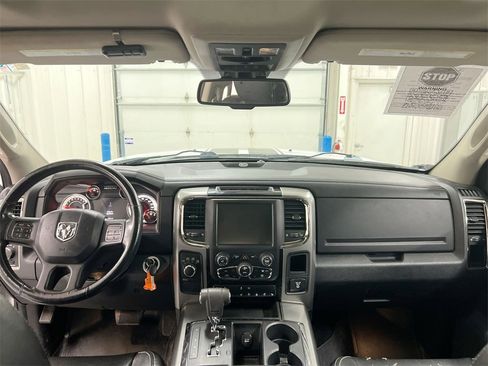 Used 2013 RAM 1500 Sport w/ Sport Premium Group image 10