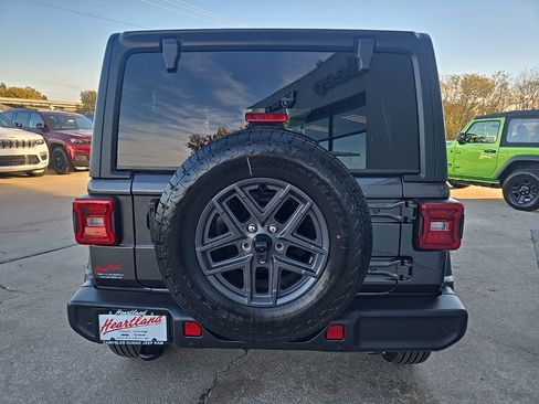 New 2026 Jeep Wrangler Unlimited Sport AWD/4WD image 9