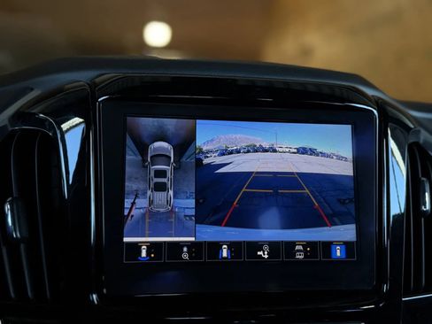 Used 2023 Chevrolet Traverse Premier w/ Redline Edition image 36