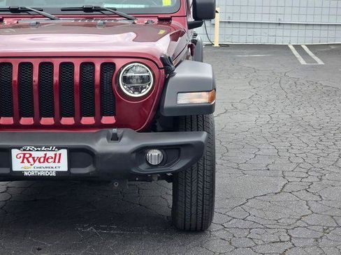 Used 2021 Jeep Wrangler Unlimited Sport AWD/4WD image 39