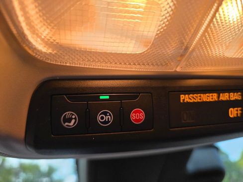 Used 2023 Buick Encore GX Select w/ Safety Package II FWD image 25