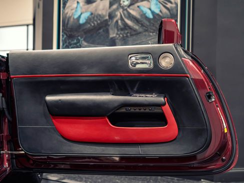 Used 2019 Rolls-Royce Dawn image 28