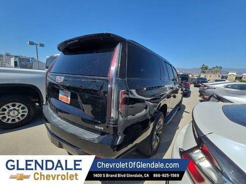 Used 2024 Cadillac Escalade ESV Sport AWD/4WD image 5