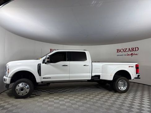 Used 2024 Ford F450 Platinum w/ FX4 Off-Road Package AWD/4WD image 5