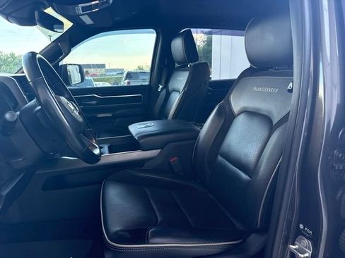 Used 2021 RAM 1500 Laramie w/ Sport Appearance Package AWD/4WD image 3