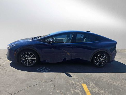 Used 2024 Toyota Prius Limited w/ Limited Premium Package FWD image 6
