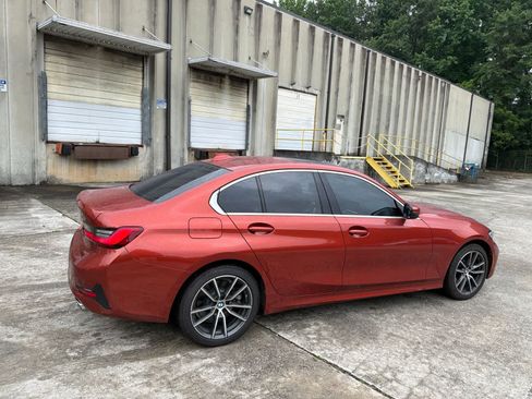 Used 2021 BMW 330i xDrive Sedan w/ Premium Package AWD/4WD image 13