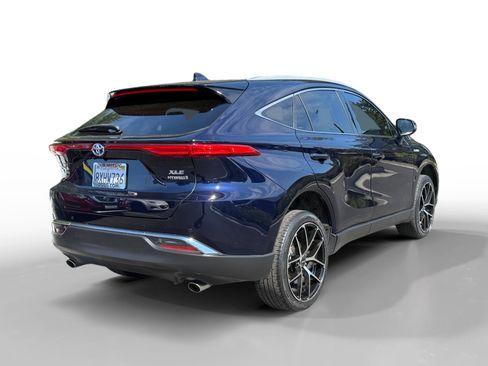 Used 2021 Toyota Venza XLE AWD/4WD image 5