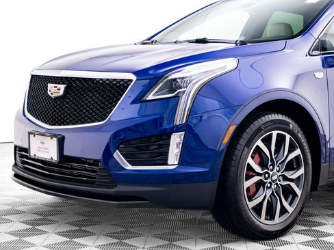 Certified 2023 Cadillac XT5 Sportv AWD/4WD image 41