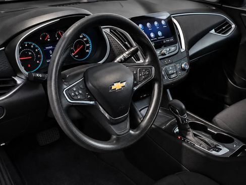 Used 2024 Chevrolet Malibu LS FWD image 11