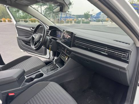 Used 2025 Volkswagen Jetta S FWD image 17