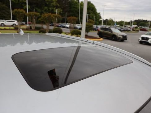 Used 2021 Honda CR-V Touring image 9