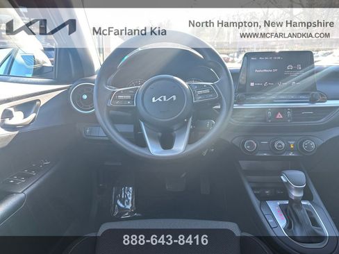 Used 2023 Kia Forte LXS image 18