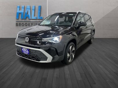 New 2025 Volkswagen Taos SE