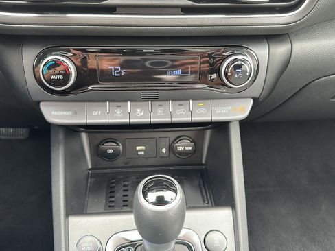 Used 2023 Hyundai Kona SEL w/ Convenience Package image 30