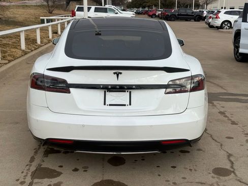 Used 2015 Tesla Model S P85D image 5