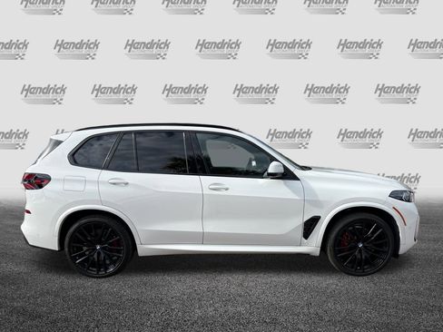 Used 2025 BMW X5 sDrive40i w/ M Sport Package RWD image 11