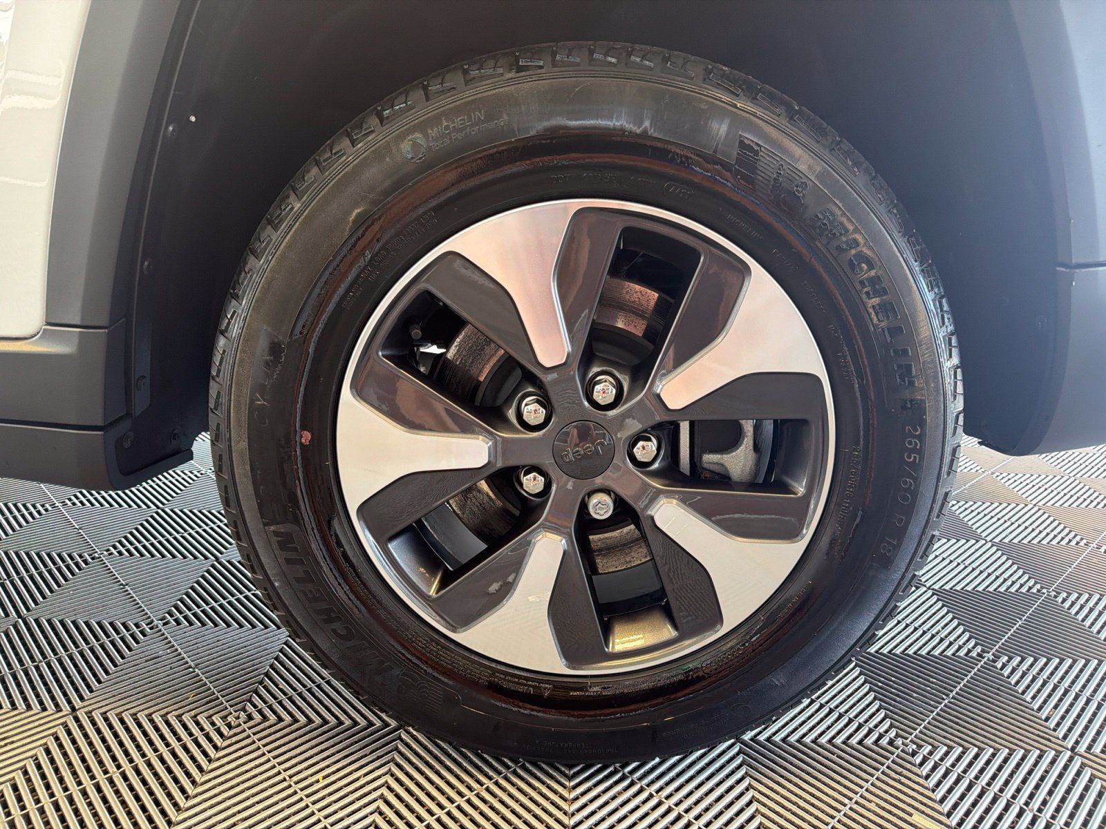 Used 2022 Jeep Grand Cherokee Limited 4xe AWD/4WD image 8