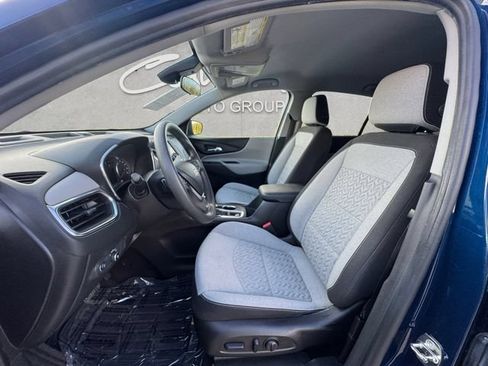 Used 2022 Chevrolet Equinox LS w/ LS Convenience Package FWD image 19