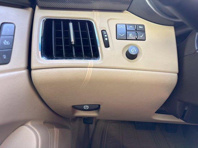 Used 2013 Cadillac CTS Luxury AWD/4WD image 18
