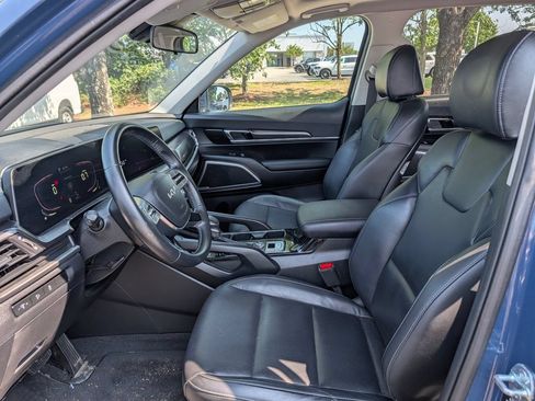 Used 2023 Kia Telluride S w/ S Sunroof Package AWD/4WD image 13