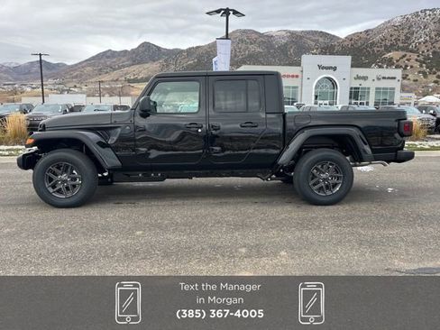 New 2026 Jeep Gladiator Sport image 7