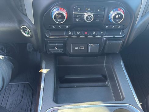Used 2021 GMC Sierra 1500 SLT image 21