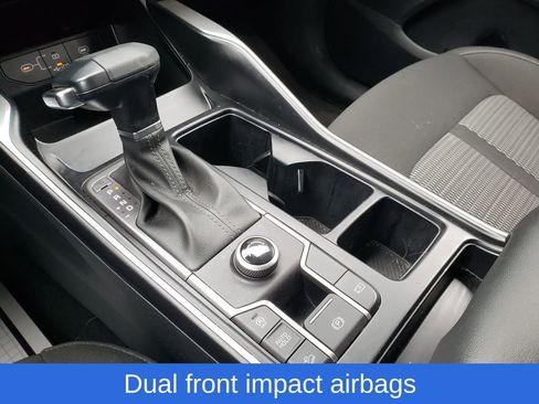 Used 2024 Kia Sorento LX image 24