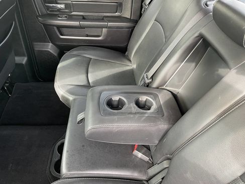 Used 2016 RAM 1500 Sport w/ Convenience Group AWD/4WD image 32